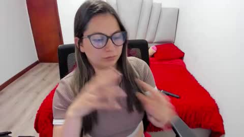 Samantha  online show from February 17, 1:05 am