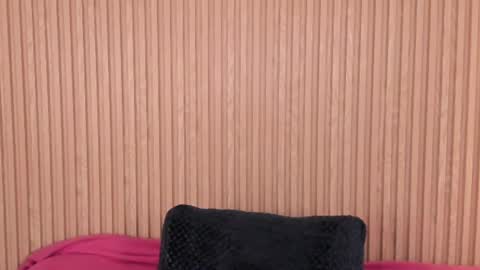 samantha_duart3 online show from July 24, 11:41 am