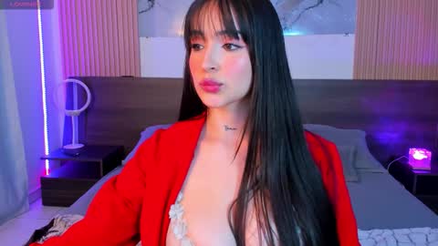 Snapshot of samantha_moons chatting on October 22, 12:04 am samantha_moons online show from October 22, 12:04 am