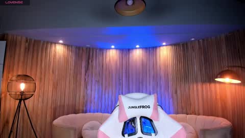 Samantha Klein online show from February 19, 3:39 am