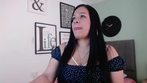 Snapshot of samara_novoa chatting on February 24, 6:47 pm Any online show from February 24, 6:47 pm