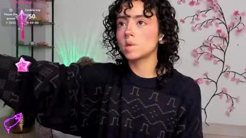 Sam    online show from April 28, 1:48 pm
