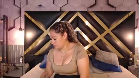 SAMIRA online show from June 27, 2:12 am