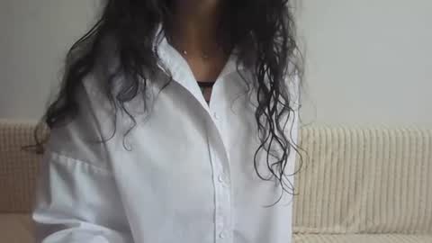 SamiraQFresh online show from June 15, 11:43 am