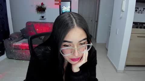 SARA online show from February 10, 1:08 am