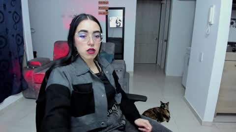 SARA online show from October 6, 1:22 am