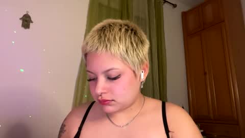 Samymoon online show from March 1, 6:29 pm