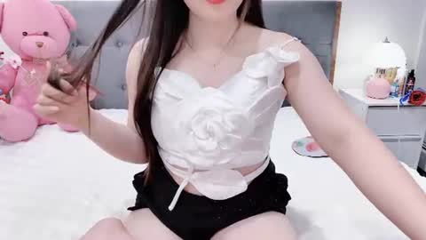 sanami_sian_ online show from June 29, 10:15 am