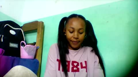 sandra1253099 online show from July 7, 6:58 am