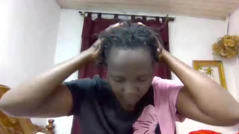 sandra online show from April 26, 11:13 pm