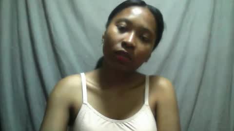 Snapshot of sandy735579 chatting on October 11, 5:01 am sandy735579 online show from October 11, 5:01 am