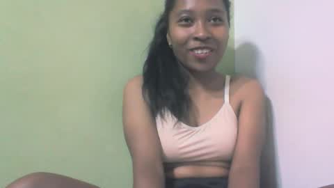 Snapshot of sandy735579 chatting on October 19, 11:01 am sandy735579 online show from October 19, 11:01 am