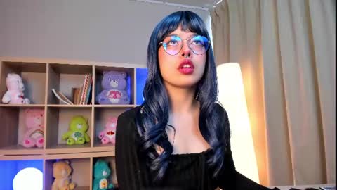 saphyralux online show from August 4, 8:15 pm