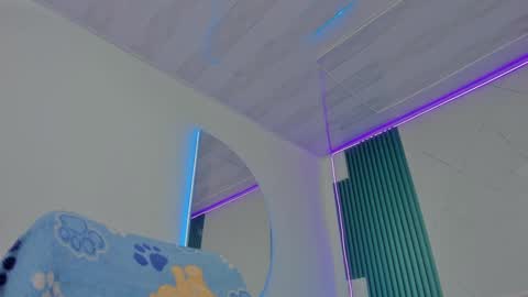 Snapshot of sara_allenx chatting on September 22, 1:53 pm sara allenx online show from September 22, 1:53 pm