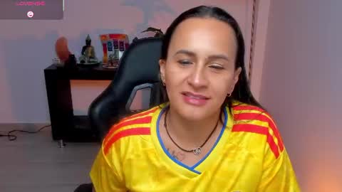   online show from July 3, 11:27 am