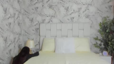 sara online show from March 12, 8:41 am