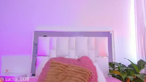 Snapshot of sara_goddess01 chatting on February 20, 9:42 pm Sara online show from February 20, 9:42 pm