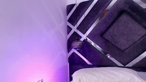 sara_lopee1 online show from October 27, 12:01 pm