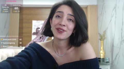 Sara  online show from March 28, 3:55 pm