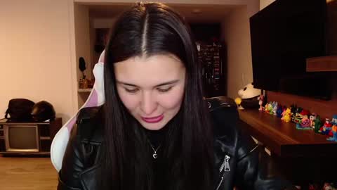 Sara online show from March 5, 6:45 pm