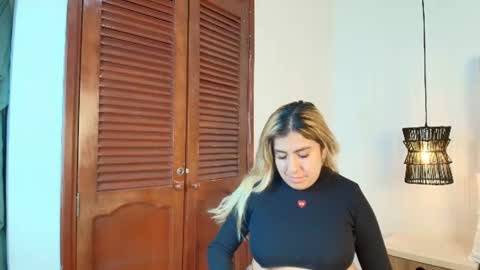 sarablonde_t online show from July 13, 7:36 pm