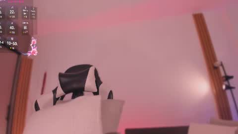sara cavali online show from July 10, 8:53 pm