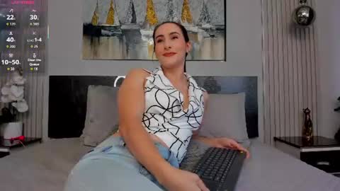  Sara Gomez  online show from August 7, 1:18 pm