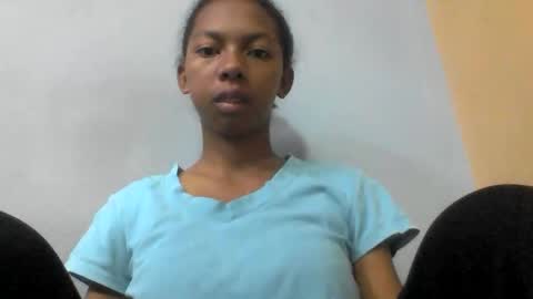 sarah146341 online show from April 28, 3:32 am