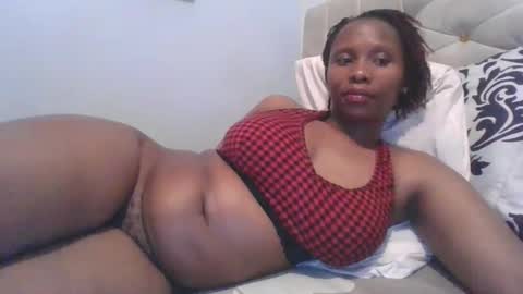 Snapshot of sarah_haggai chatting on October 18, 12:41 pm sarah_haggai online show from October 18, 12:41 pm