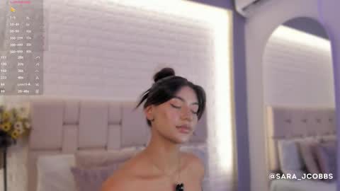     online show from December 3, 12:40 pm