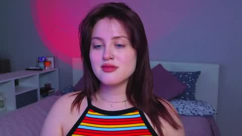 Sarah online show from June 9, 1:38 am