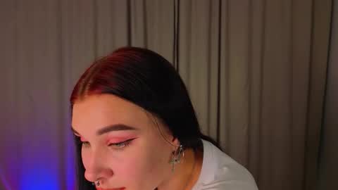 Snapshot of sarahhunny chatting on September 26, 8:28 pm Sarah online show from September 26, 8:28 pm