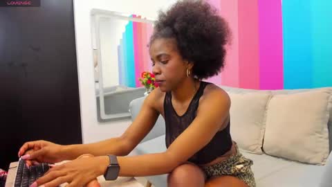 Sarahi pusey online show from June 4, 3:16 pm