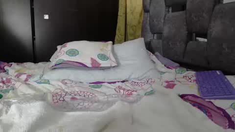 Lia online show from July 25, 8:27 pm