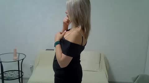 sarahphelps online show from June 23, 8:29 pm
