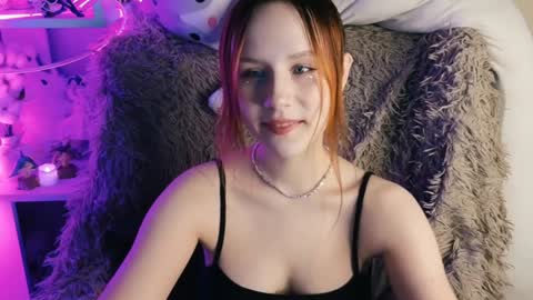 Snapshot of sarakaell chatting on January 5, 10:08 pm Sara online show from January 5, 10:08 pm