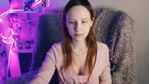 Snapshot of sarakaell chatting on January 29, 2:09 am Sara online show from January 29, 2:09 am