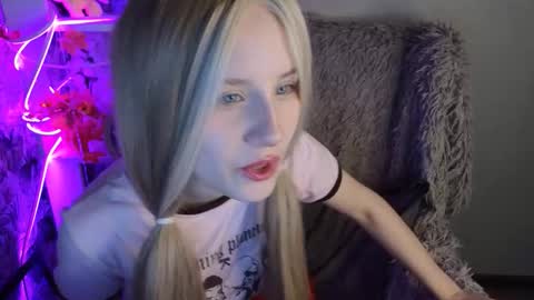 Sara online show from November 21, 3:41 am