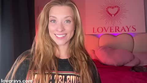 saraloverays online show from June 23, 3:37 am