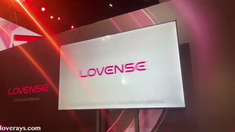 saraloverays online show from January 17, 12:18 am