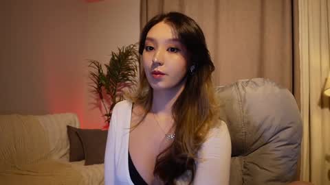 Shara online show from January 8, 1:26 pm