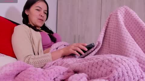 Sara   online show from May 16, 2:38 pm