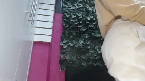 mery online show from March 11, 3:56 pm