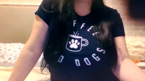 Snapshot of saretta46 chatting on January 16, 8:25 pm Sara online show from January 16, 8:25 pm