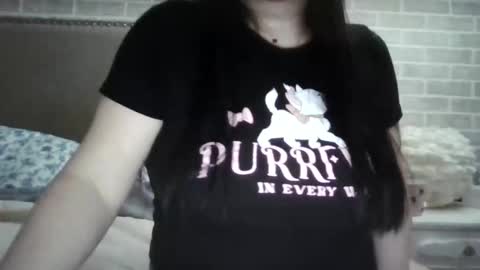 Snapshot of saretta46 chatting on December 27, 5:37 pm Sara online show from December 27, 5:37 pm
