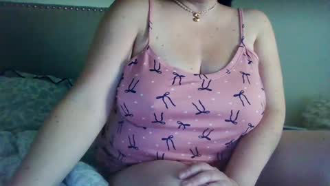 Snapshot of saretta46 chatting on September 28, 1:38 pm Sara online show from September 28, 1:38 pm