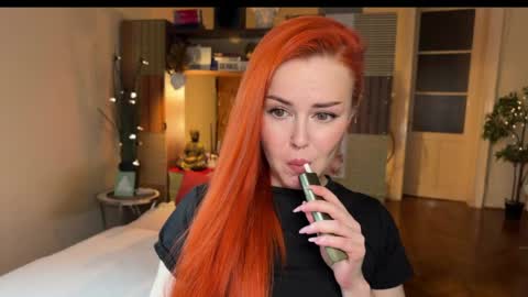 Veronika online show from May 3, 9:40 pm