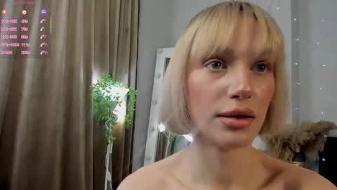 Your Selena 3 online show from January 15, 3:12 am