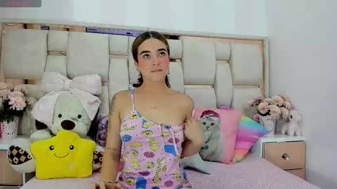 Snapshot of sarita57 chatting on October 7, 11:14 am sarita57 online show from October 7, 11:14 am