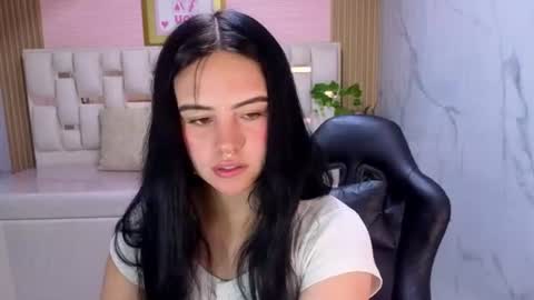 Sara  online show from June 17, 3:08 am